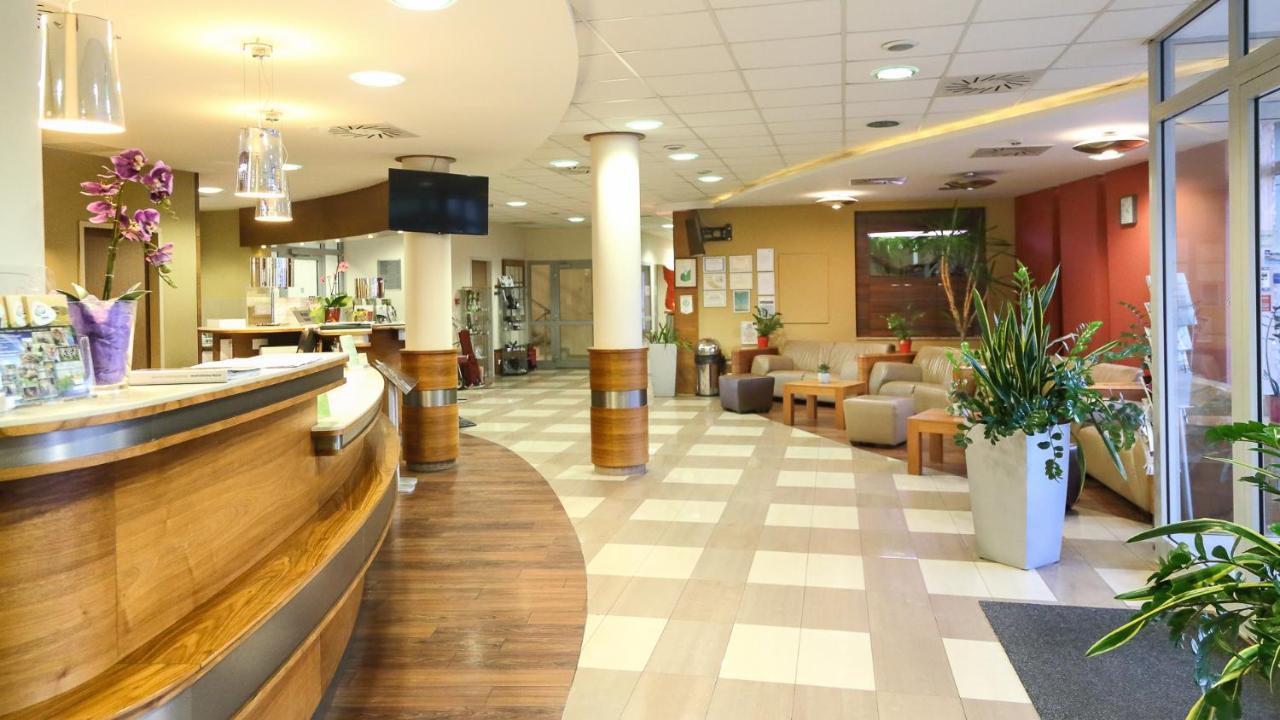 Famulus Hotel