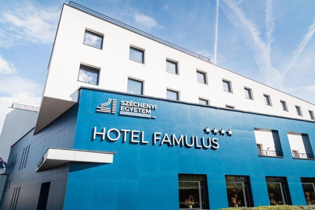 Famulus Hotel 4*